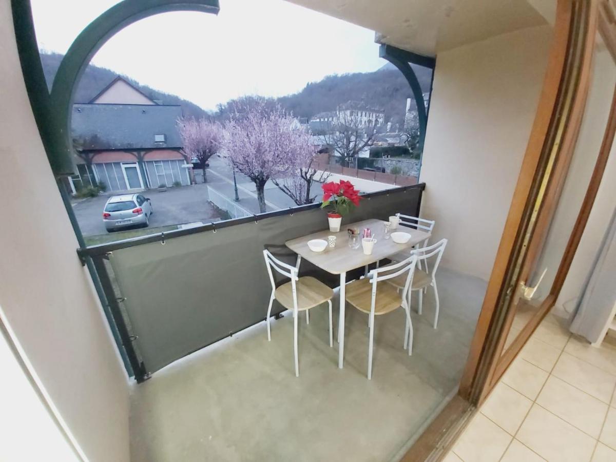 Appartement T2 Avec Balcon A Argeles Gazost Exterior photo